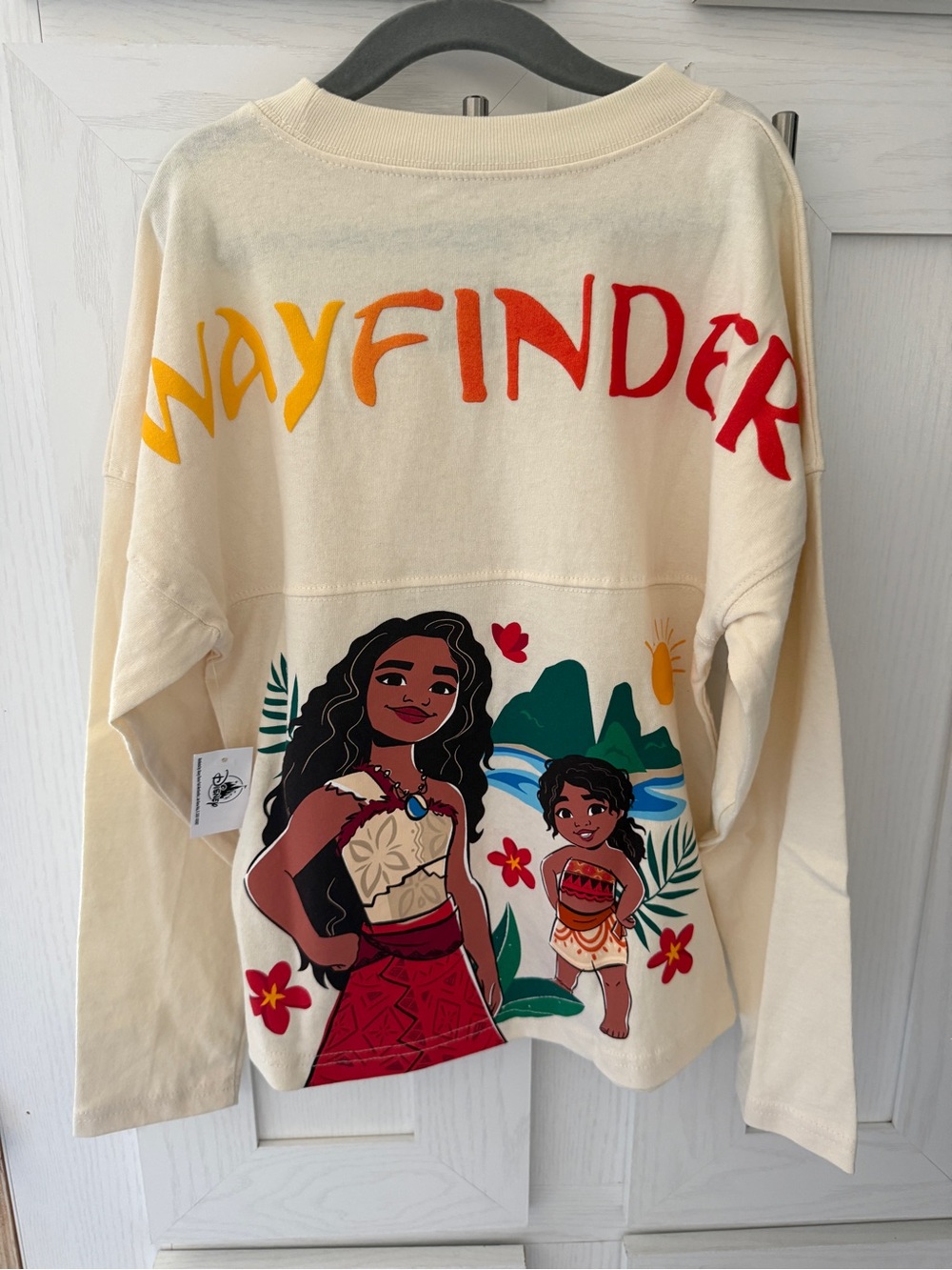 DISNEY Spirit Jersey MOANA 2 Wayfinder Top HeiHei Kids Sz S 2024 NWT